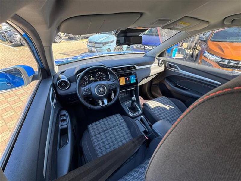 MG ZS