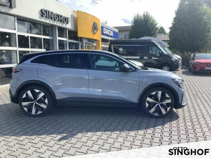 Fahrzeugabbildung Megane E-TECH 100% ele Megane E-Tech 100% elektrisch Bild 4 von 16