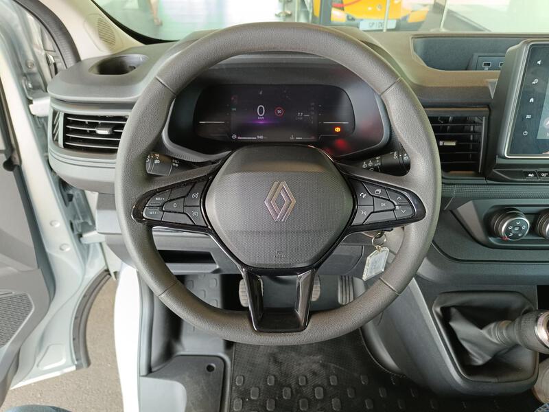 Renault Trafic Combi