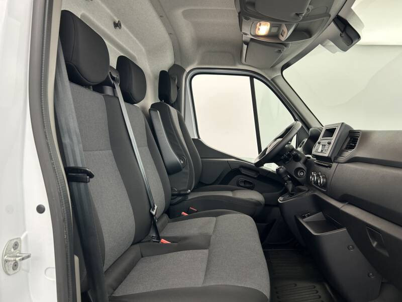 Renault Master III