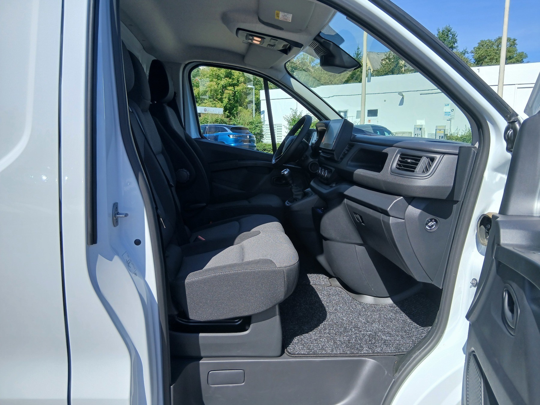 Renault Trafic – Bild 8