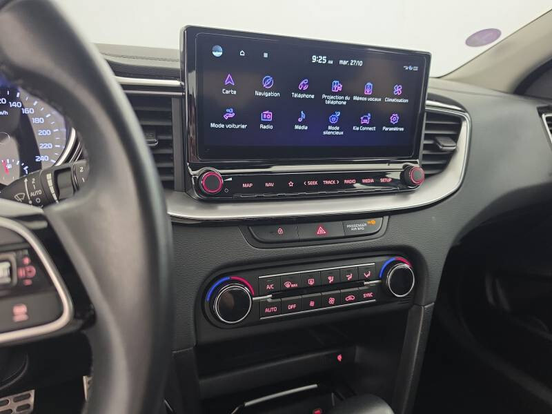 KIA Xcee'D