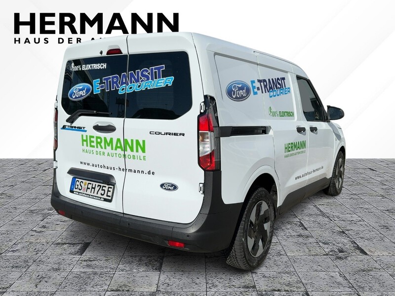 Ford Transit Courier