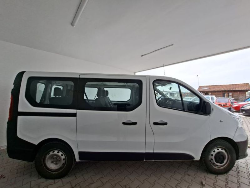 RENAULT Trafic 2021 — imagine 27