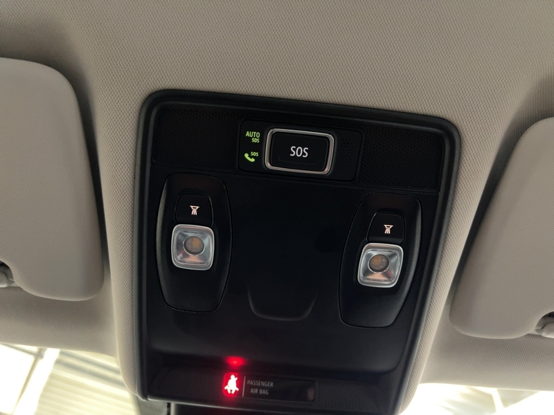 Fahrzeugabbildung Captur Apple CarPlay SHZ PDC KLIMA Bild 20 von 23