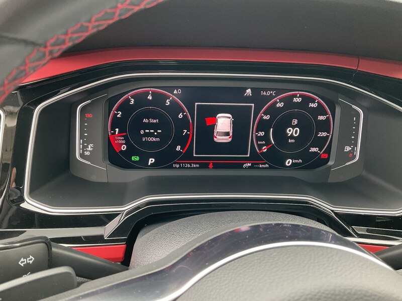 Fahrzeugabbildung Polo *DSG* Navi* 200PS Bild 14 von 21