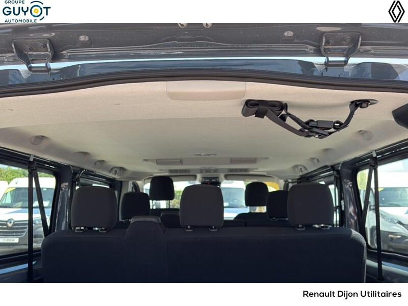 Renault Trafic Combi