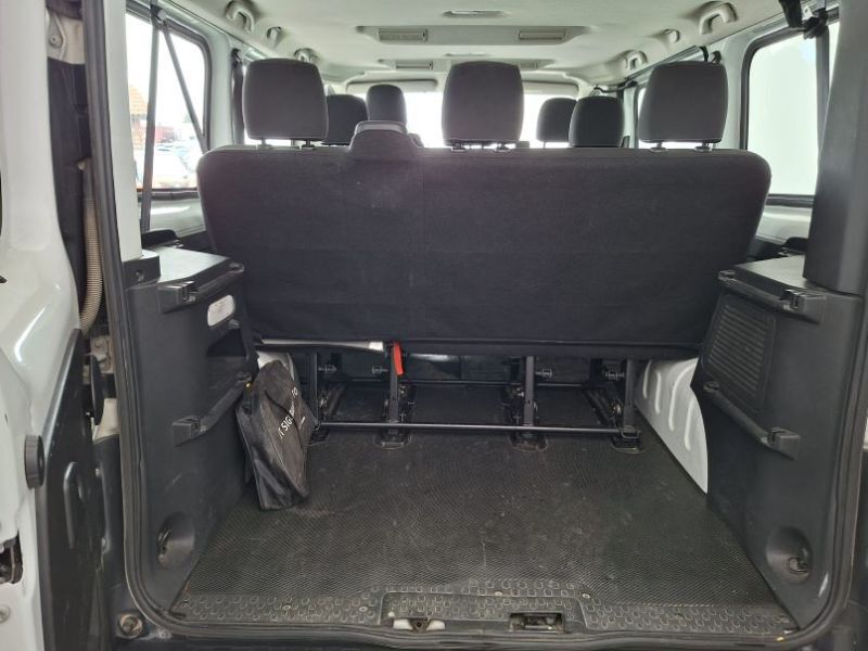 RENAULT Trafic 2021 — imagine 33