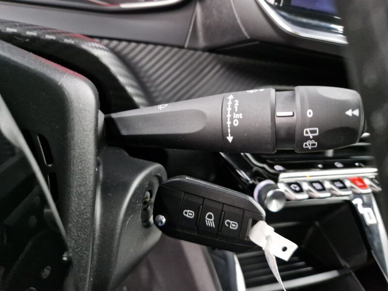 Fahrzeugabbildung 208 1.2 Turbo Active Navigationssystem Bild 26 von 29