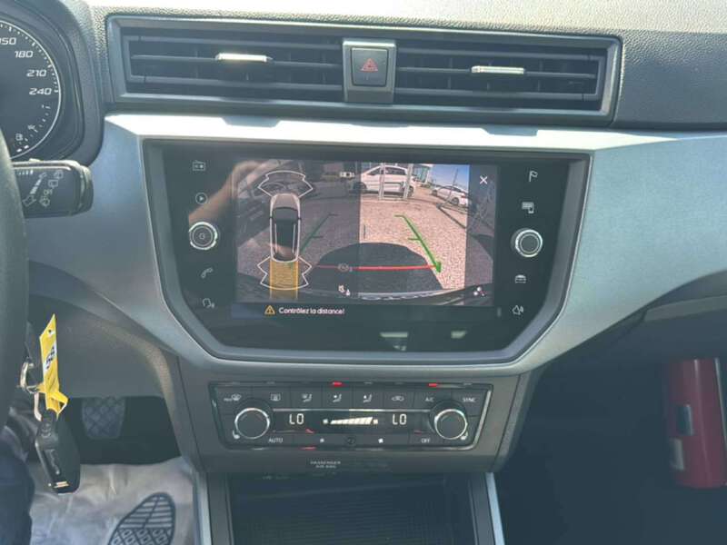Seat Arona