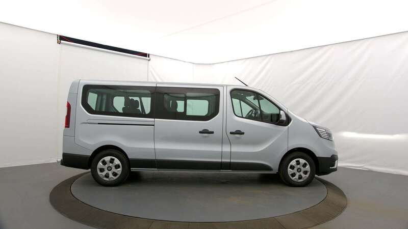 Renault Trafic Combi