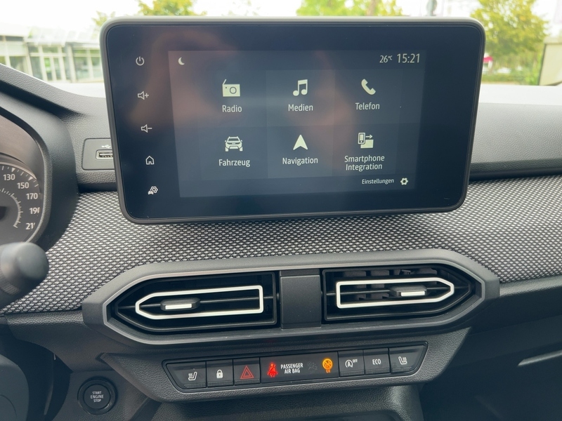 Fahrzeugabbildung Jogger 1.0 TCe 110 Extreme+ *7-Sitzer* Bild 10 von 15