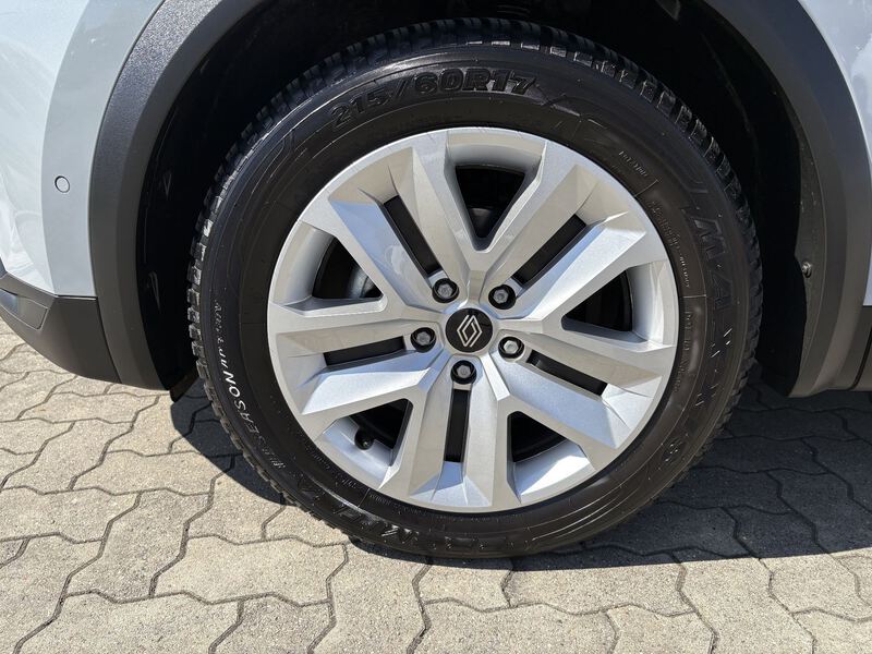 Fahrzeugabbildung Captur autom. Bild 10 von 10
