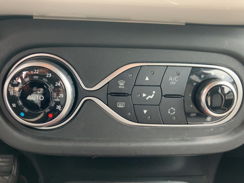 Fahrzeugabbildung Twingo 1.0 SCe 65 Vibes Bild 16 von 20