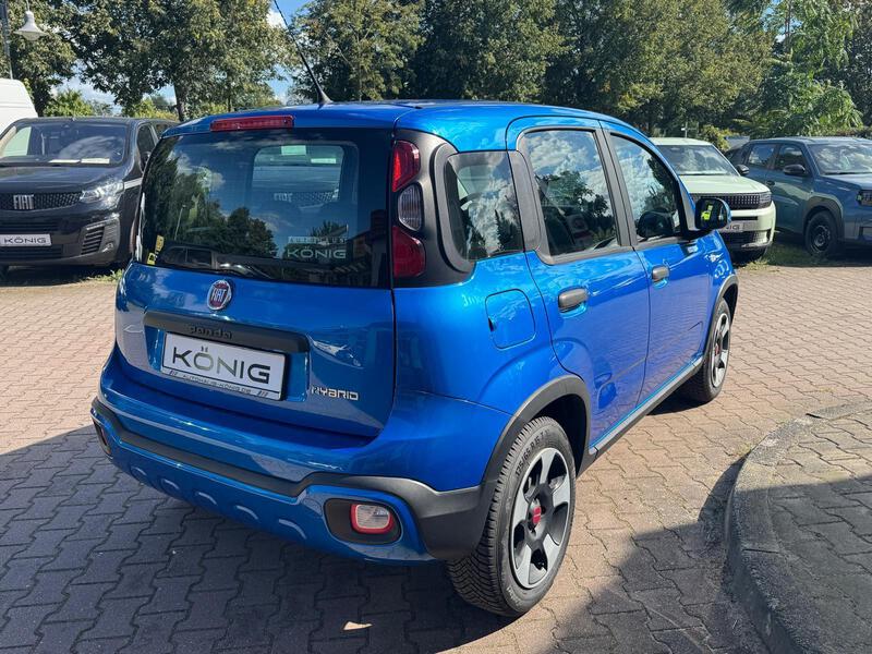 Fahrzeugabbildung Panda 1.0 GSE Cross City Plus KLIMA*ALLWETTER Bild 5 von 19