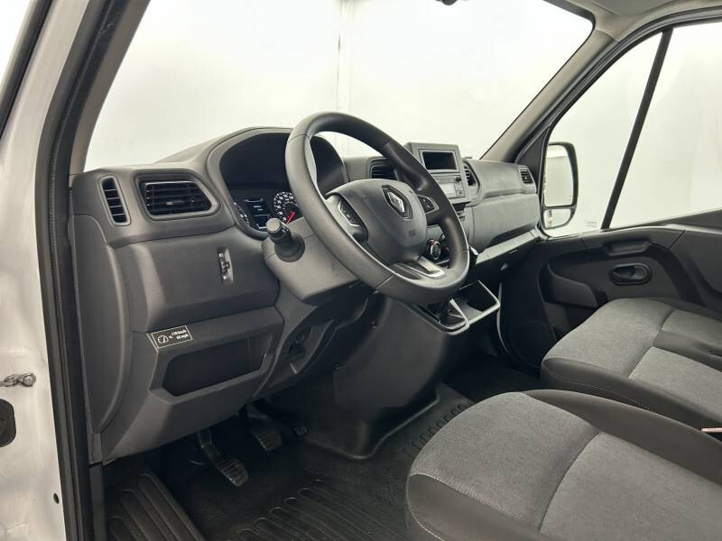 Renault Master III