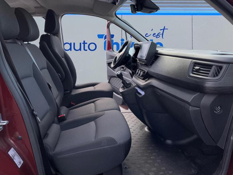 Renault Trafic Combi