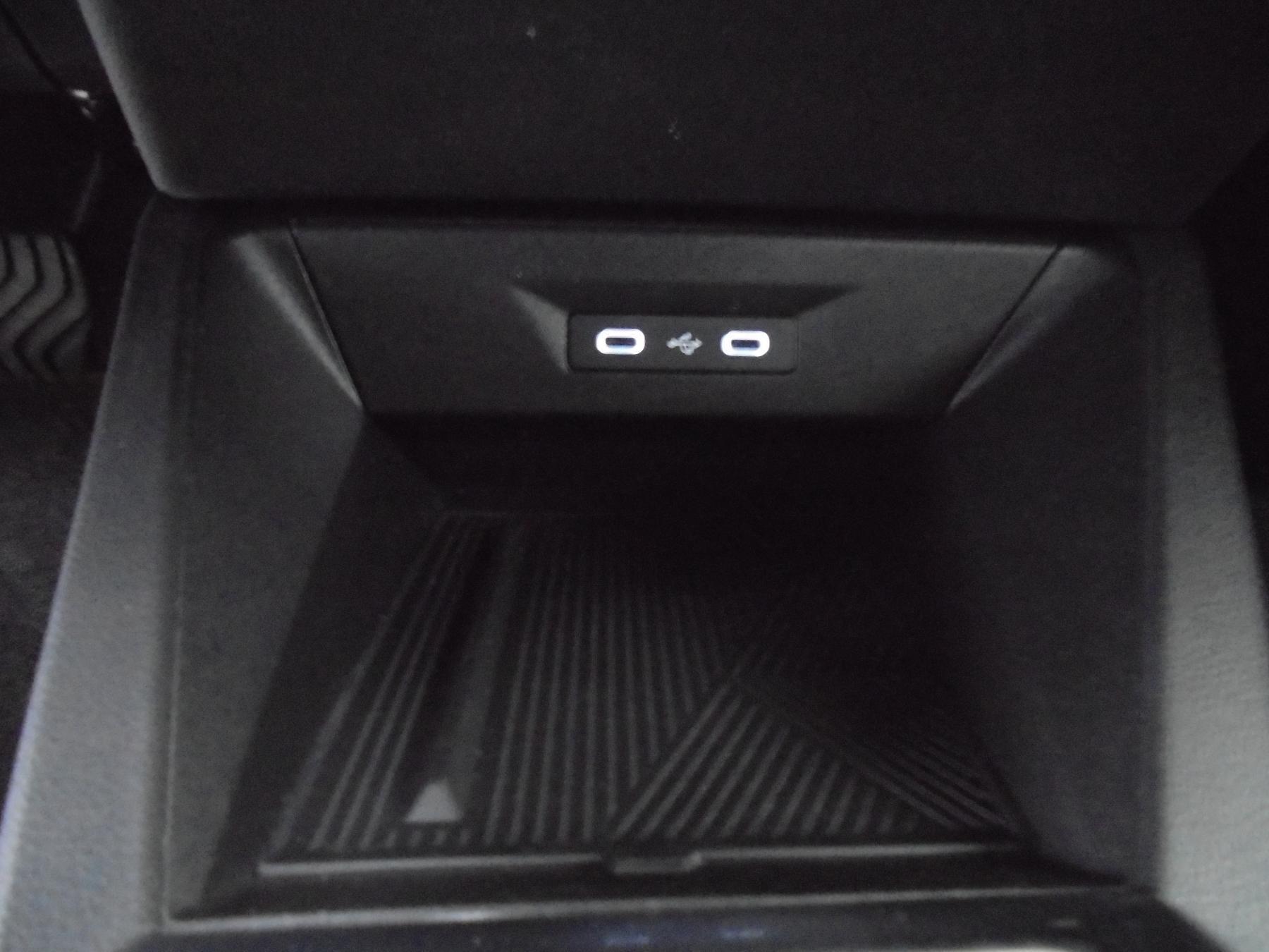 Renault Clio – Bild 18