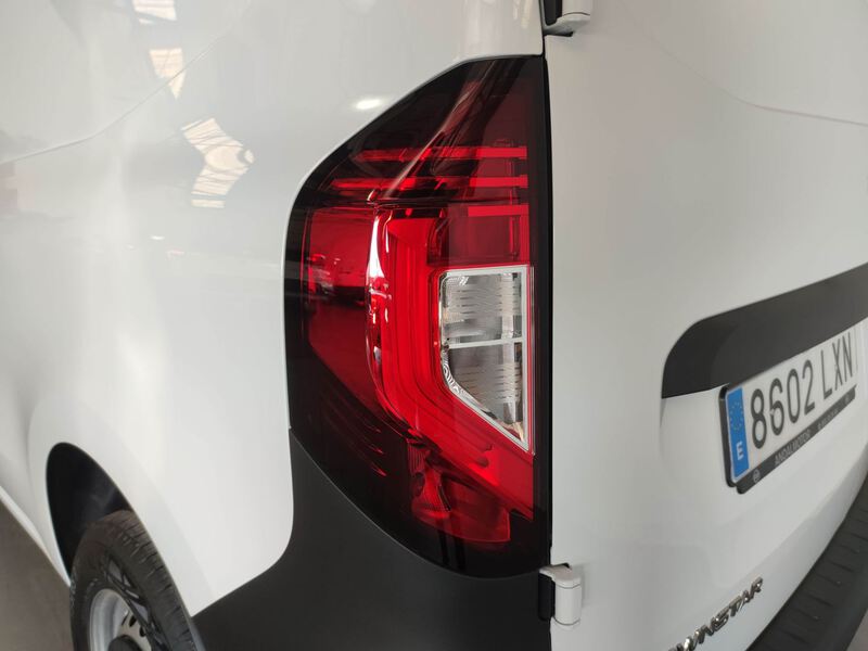 Nissan Touran