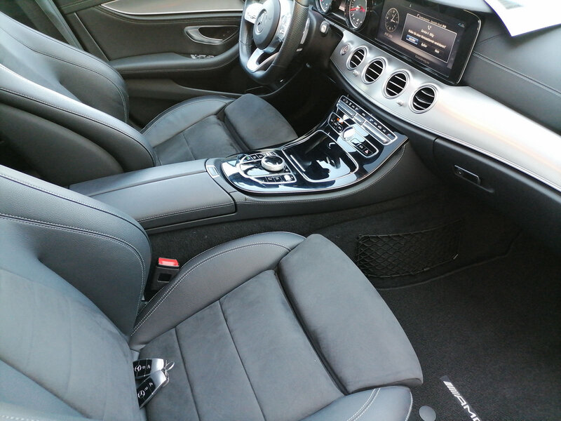 Mercedes-Benz E 200