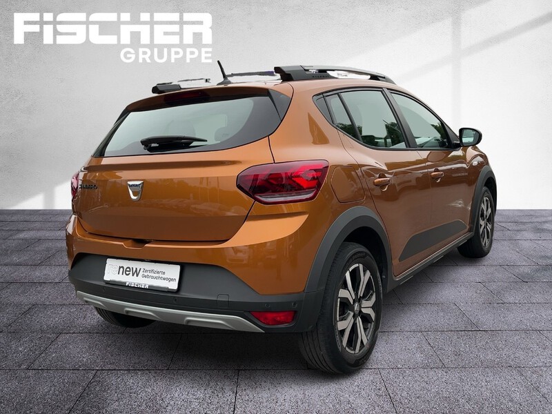 Fahrzeugabbildung Sandero LPG Bild 4 von 16