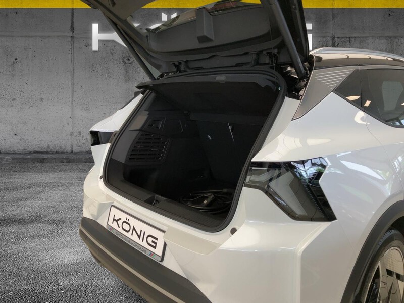 Fahrzeugabbildung Scenic E-Tech 100% ele Iconic 220 Long Range Bild 5 von 13