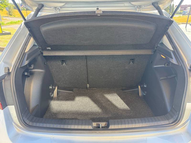 Fahrzeugabbildung Fabia *Klima/CarPlay/EPH* Bild 7 von 12