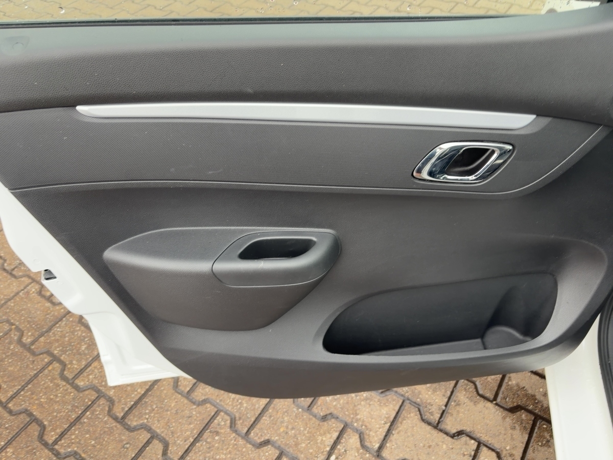 Dacia Spring – Bild 9