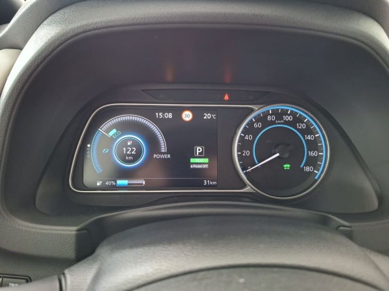 NISSAN Leaf 0 — imagine 12
