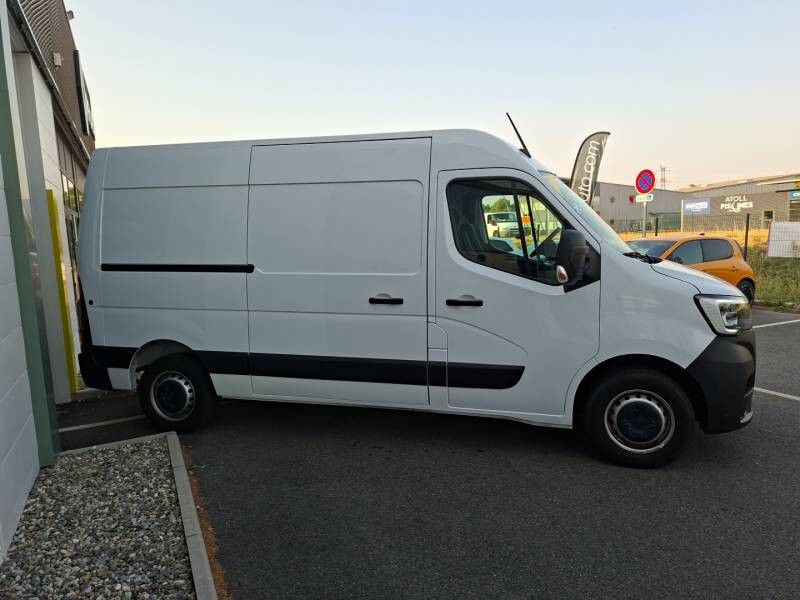 Renault Master III