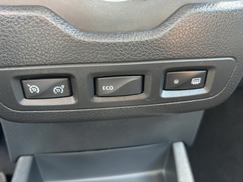 Fahrzeugabbildung Lodgy Stepway SCe 100 7-Sitzer Bild 14 von 15