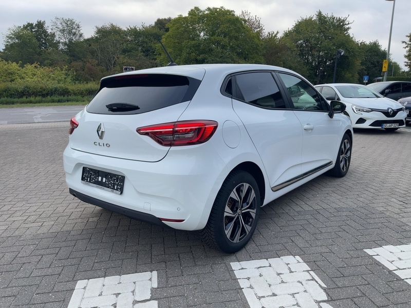 Fahrzeugabbildung Clio V 1.0 TCe 90 Evolution Bild 4 von 15