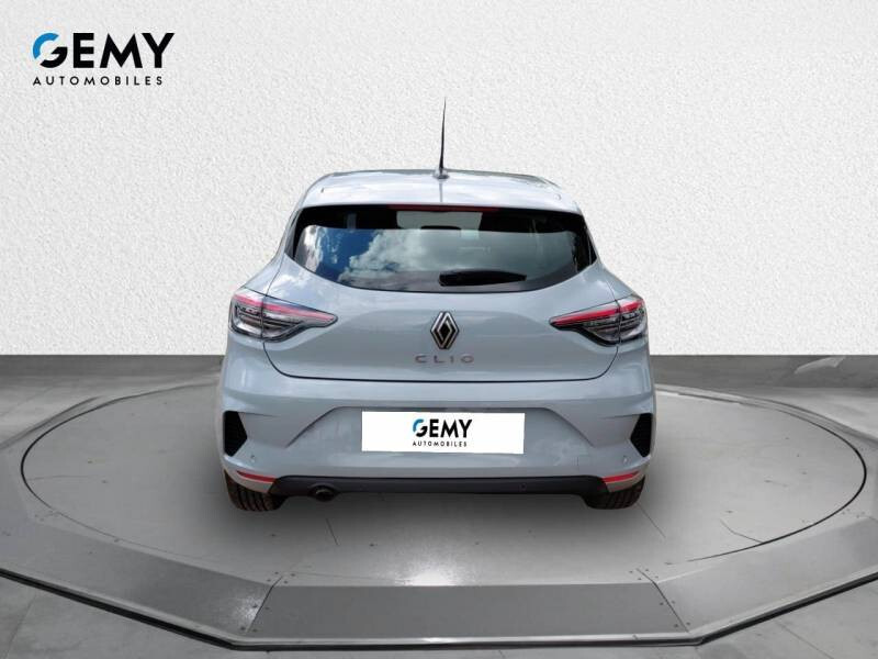 Renault Clio V