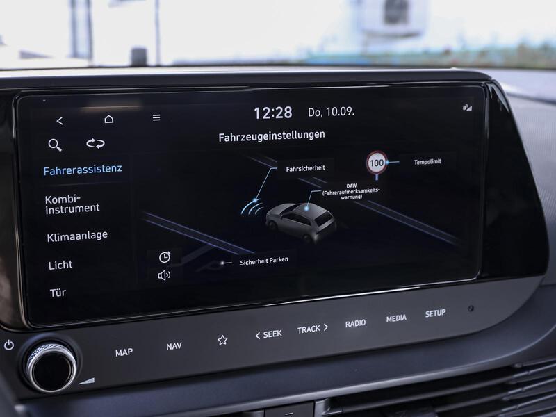 Fahrzeugabbildung i20 NAVI SHZ PDC Bild 13 von 15