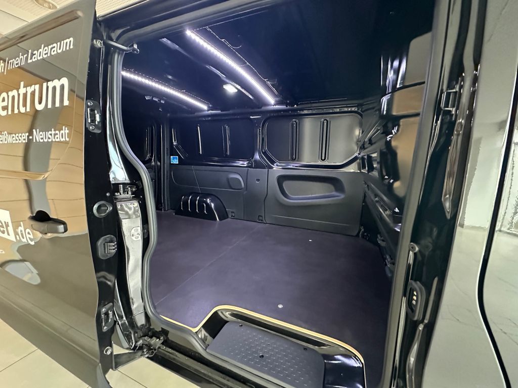 Renault Trafic – Bild 8