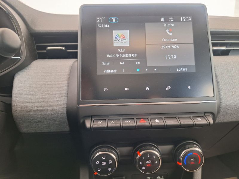 RENAULT Clio 2024 — imagine 16