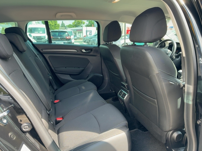 Fahrzeugabbildung Megane ++Navi++ Bild 16 von 50