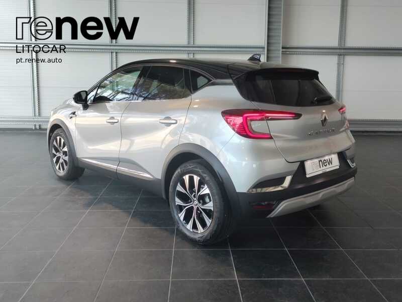 RENAULT Captur Techno — photo 3