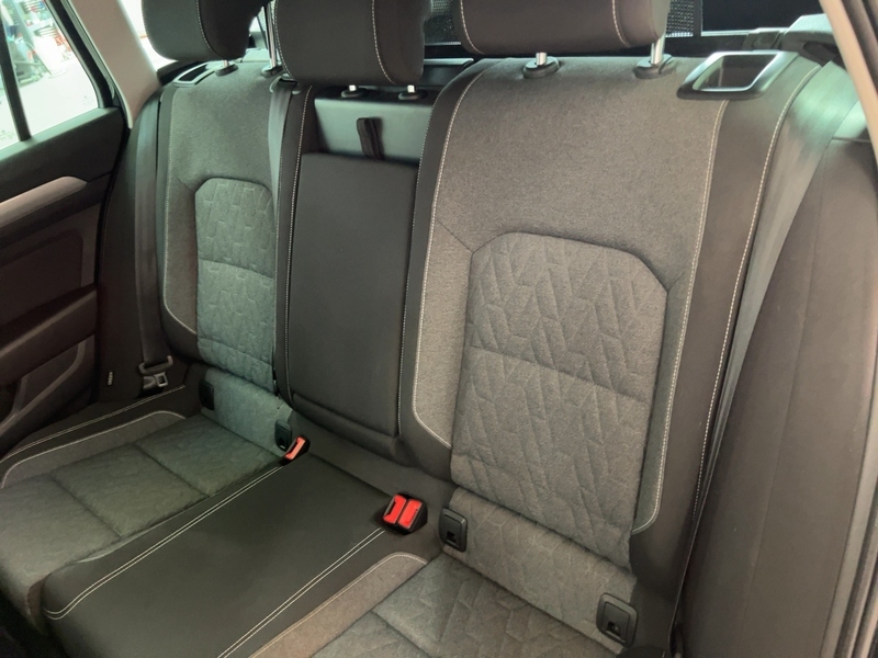 VW Passat Variant