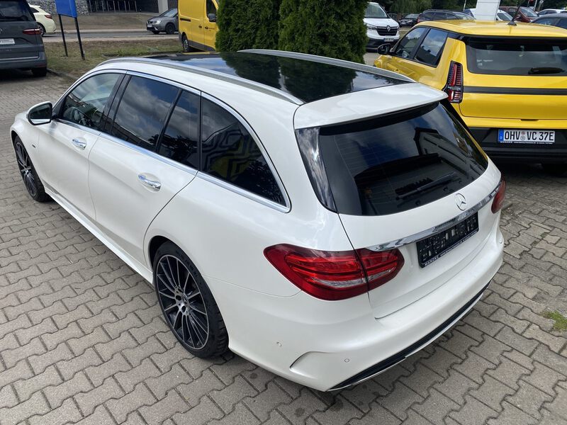 Mercedes-Benz C 350