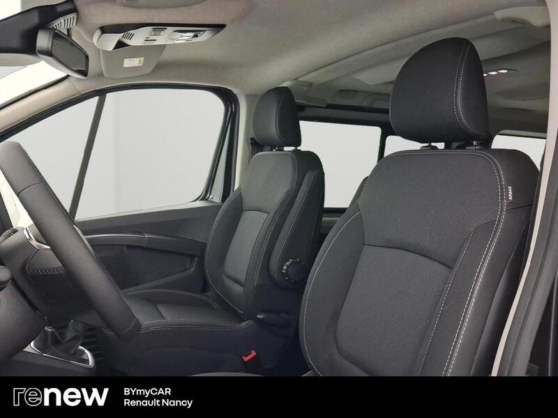 Renault Trafic Combi