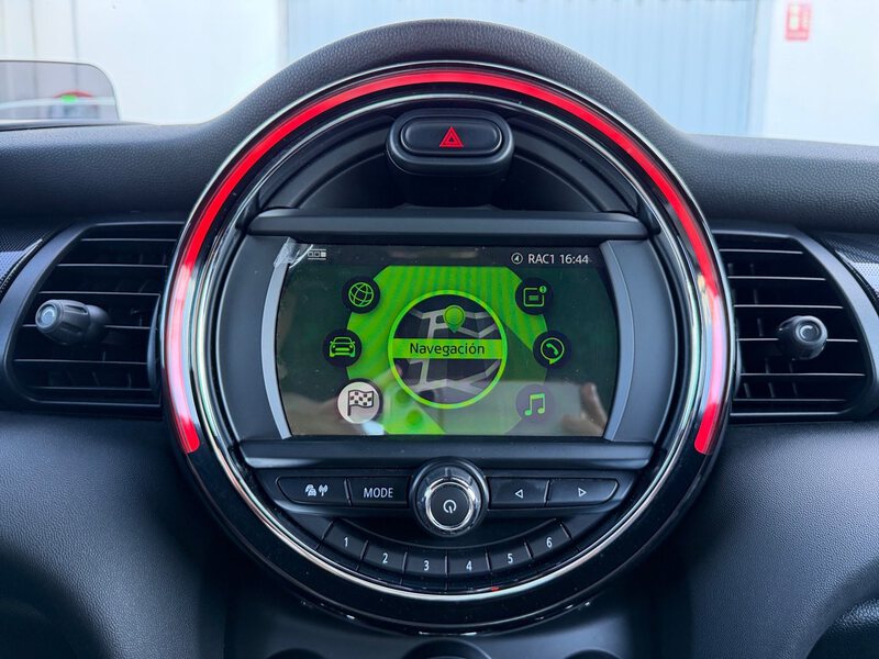 Mini F 55