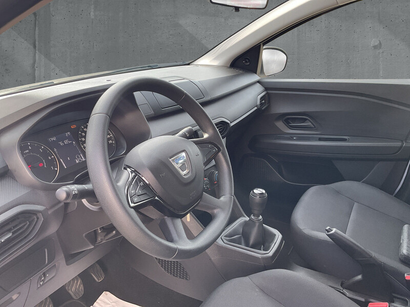 Fahrzeugabbildung Sandero III Access SCe 65 Bild 9 von 12