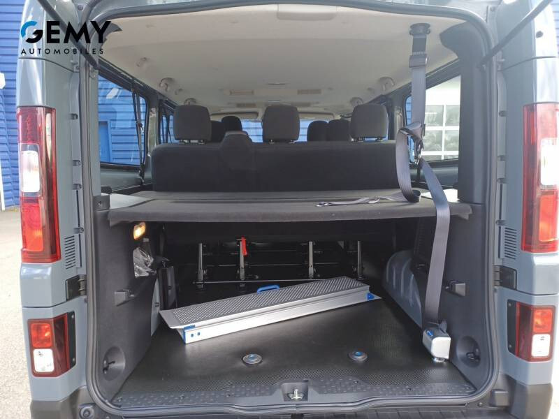 Renault Trafic Combi