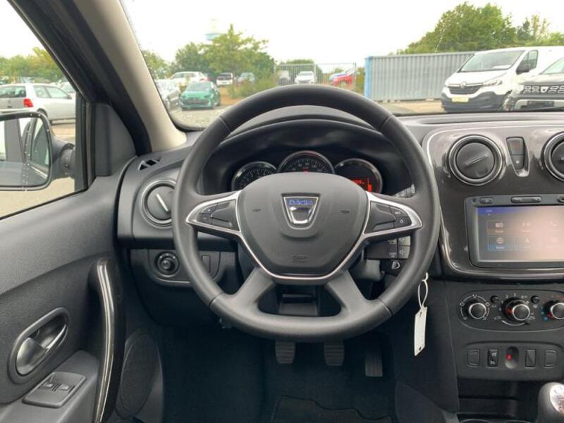 Fahrzeugabbildung Sandero Comfort Bild 15 von 15