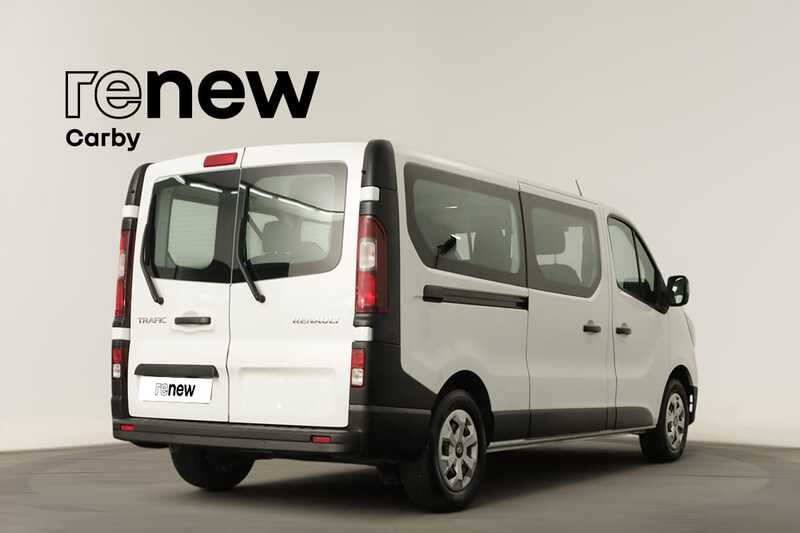 RENAULT Trafic Trafic 2.0 Blue dCi L2 Grand Equilibre — photo 3