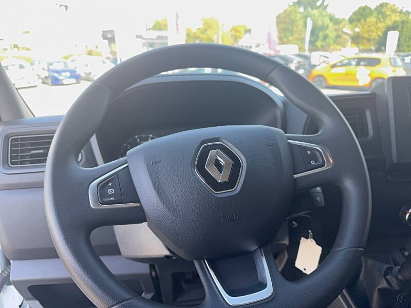 Renault Master III