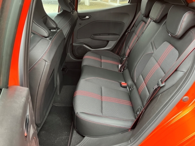 Renault Clio – Bild 10