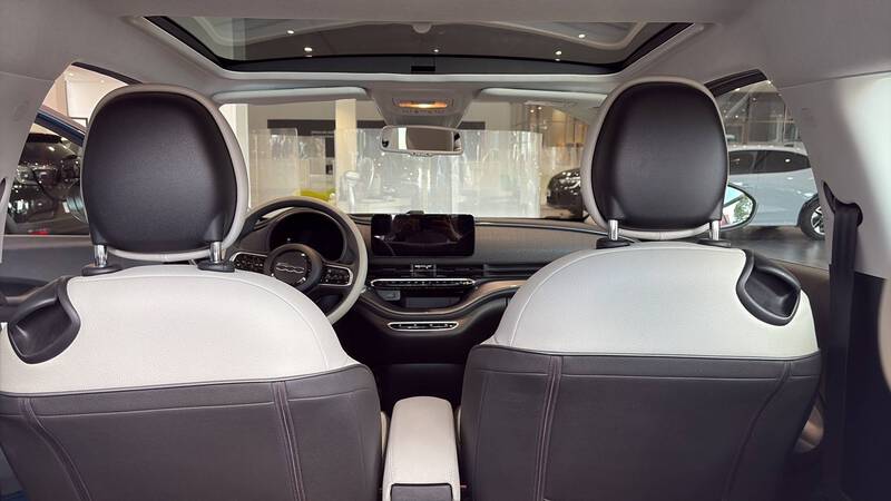 Fiat 500e Berline MY22 Serie 1 Step 1