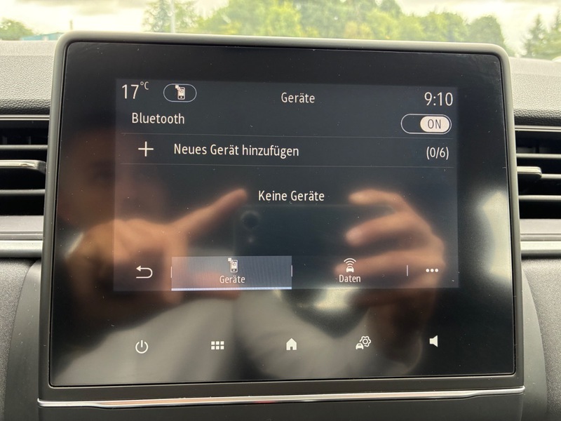 Fahrzeugabbildung Captur +Automatik+PDC+ Bild 33 von 47